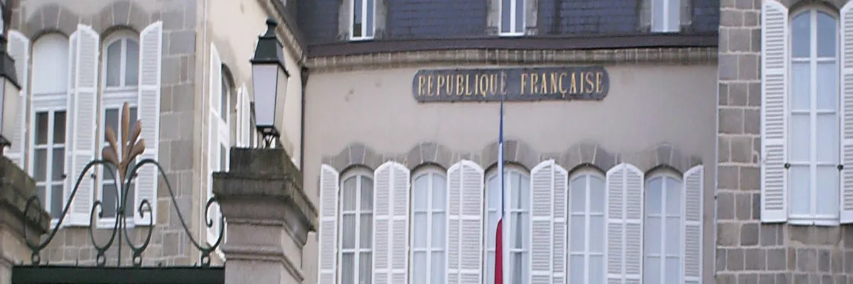 Image Installateur borne de recharge Guéret