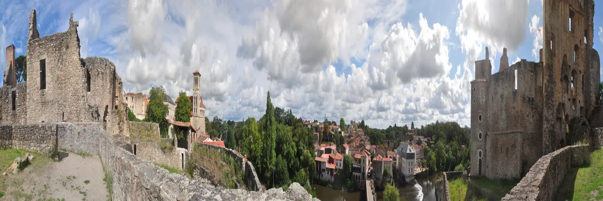 Image Installateur borne de recharge Loire-Atlantique