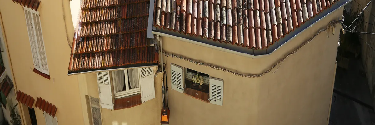 Image Installateur borne de recharge Mougins