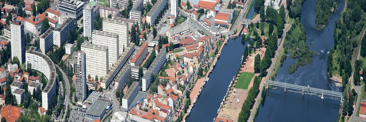 Image Installateur borne de recharge Roanne