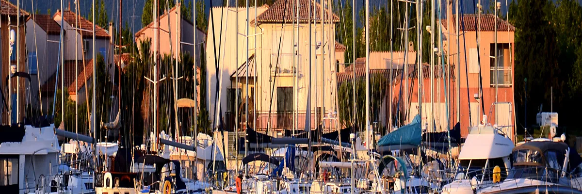 Image Installateur borne de recharge Saint-Cyprien