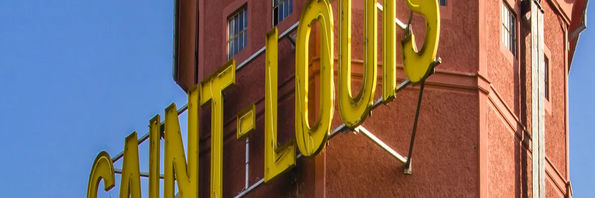 Image Installateur borne de recharge Saint-Louis