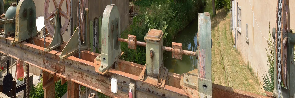 Image Installateur borne de recharge Vias