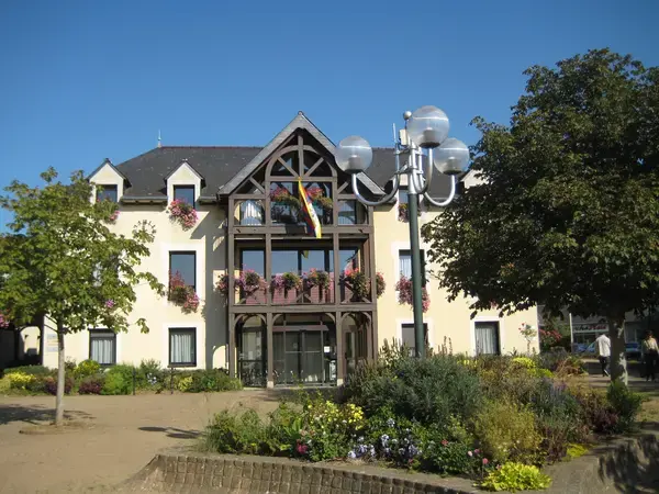 Borne de Recharge EV Installateur borne de recharge Acigné