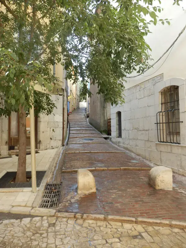 Borne de Recharge EV Installateur borne de recharge Brignoles