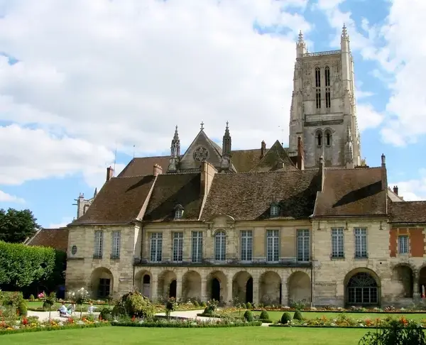 Borne de Recharge EV Installateur borne de recharge Meaux